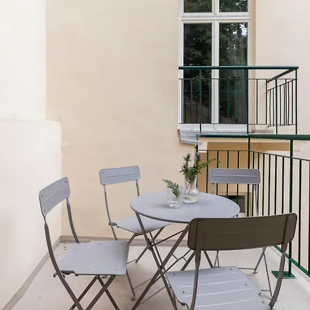Apartment With Balcony - Rejtana 10 Krakow Exterior photo